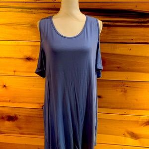 Baby blue jersey top or short dress with keyhole shoulders size L
